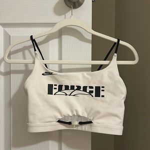 Nike Workout Tank Size L